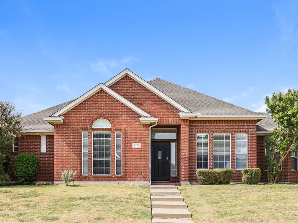 2725 Running Duke Dr, Carrollton, TX 75006