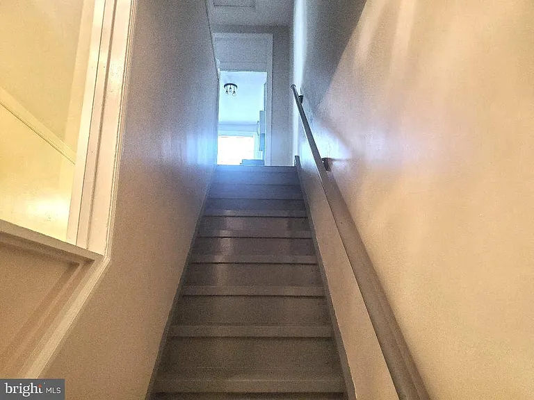 220 S Scott Ave #3 — Photo 9