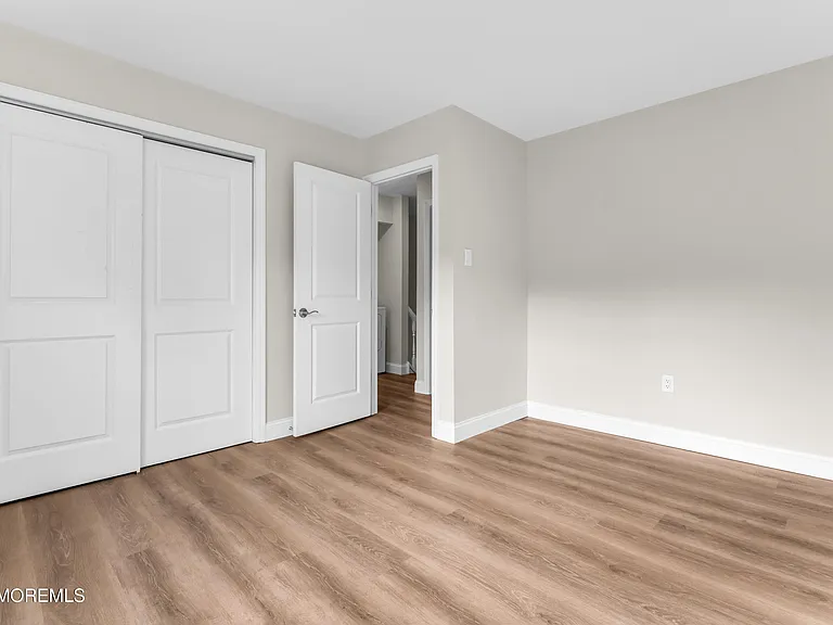 107 Tavistock Dr — Photo 6