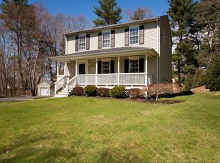 86 Laurie Ln, Swansea, MA 02777