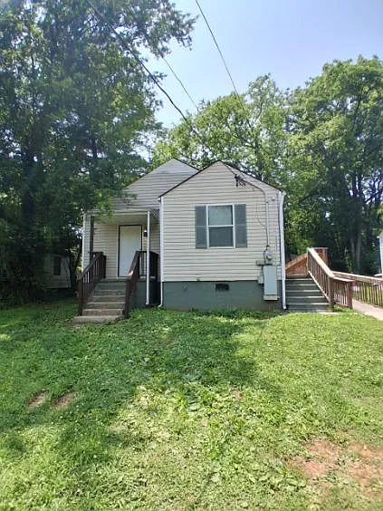 2 bed, 928 sqft, $1,400 — Photo 1