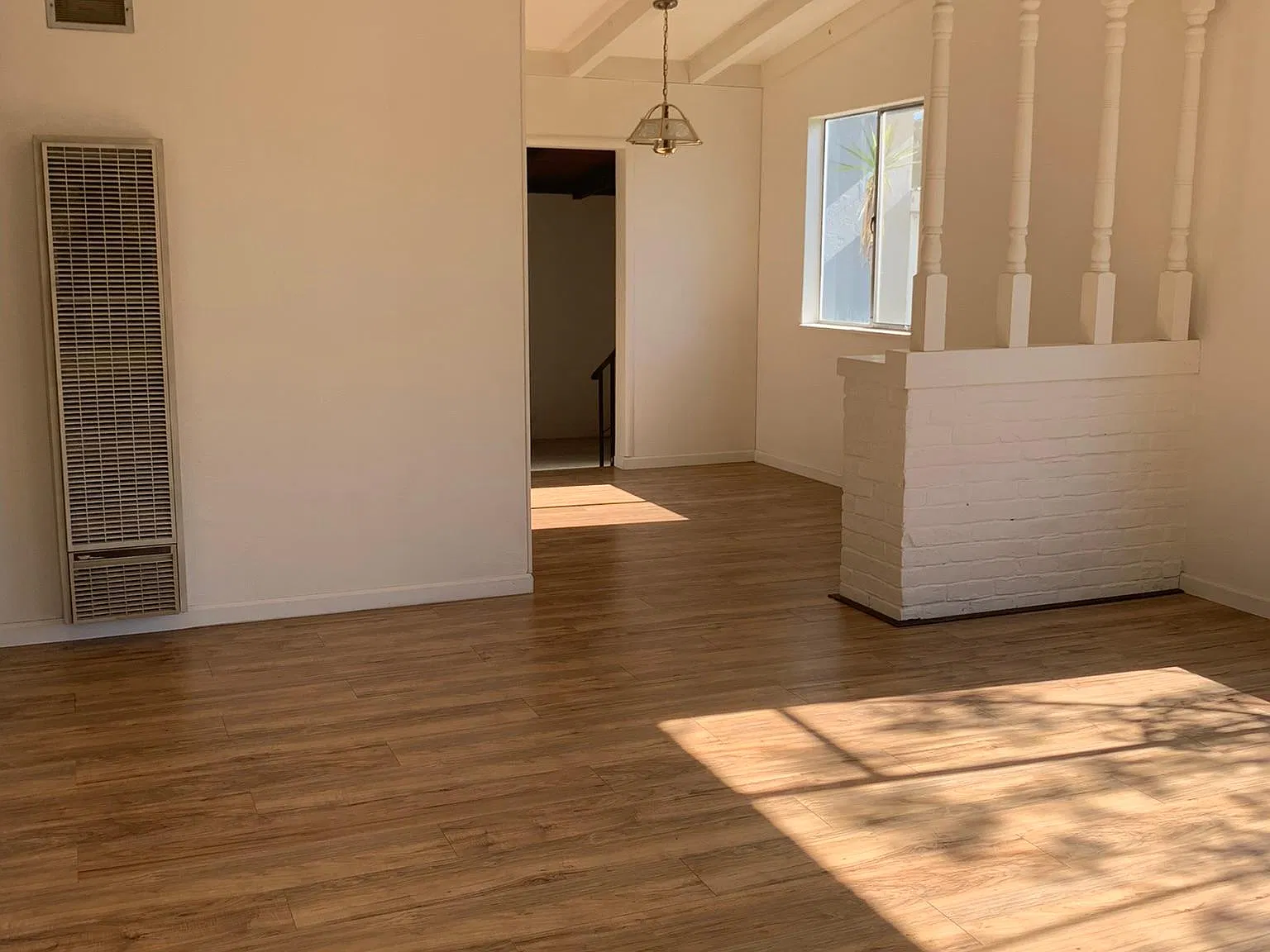3 bed, 1450 sqft, $4,300 — Photo 3