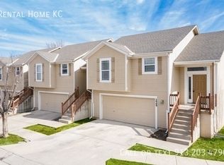5905 Brittany St, Shawnee, KS 66203