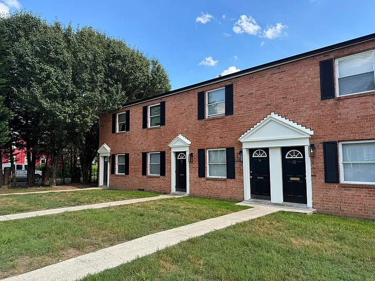 101 Poe St #38 — Photo 5