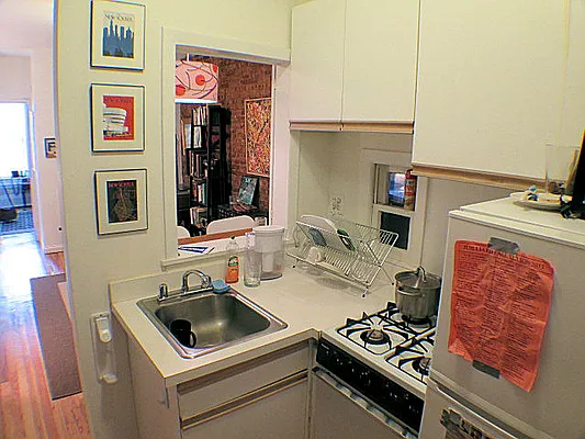 Rented by Glasser Realty LLC | media 16