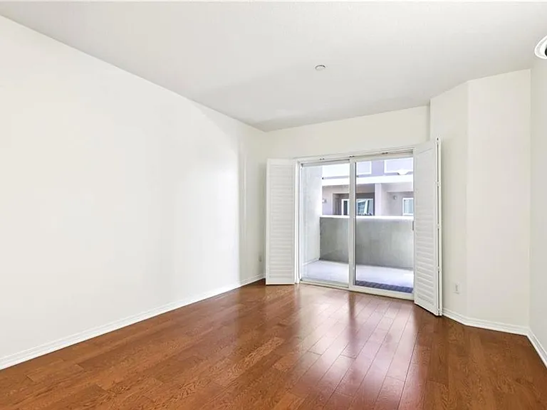 2750 Artesia Blvd #206 — Photo 7