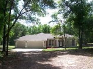 33106 Round Stone St, Webster, FL 33597