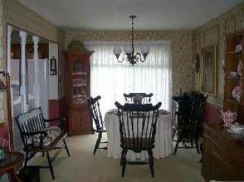 5th image of 9009 Forest Ln E