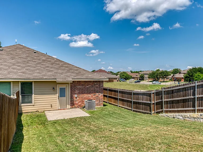 332 Schirra Ct — Photo 21