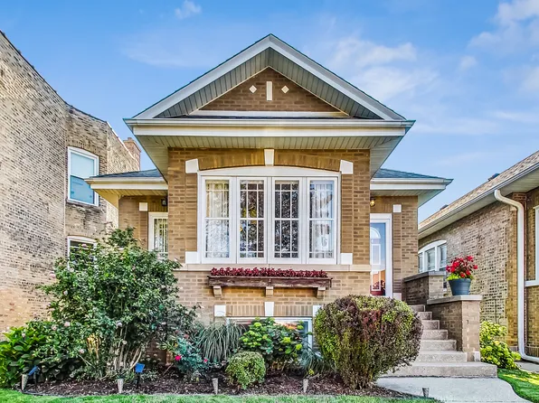 3114 N Monitor Ave, Chicago, IL 60634