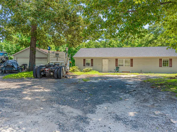 435 Cranes Creek Road, Cameron, NC 28326