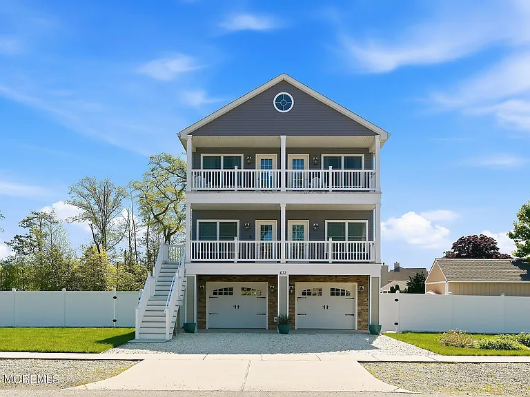 632 Drum Point Rd — Photo 1