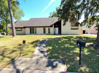 15503 Wandering Trl, Friendswood, TX 77546