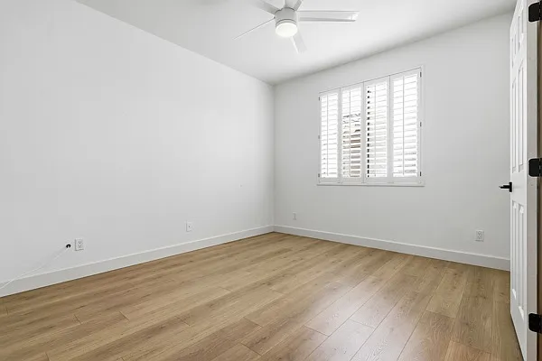 10333 E Acoma Dr — Photo 33