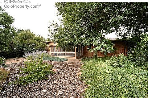 2nd image of 275 Manhattan Dr