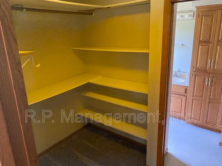 4626 Linnea Ln — Photo 26
