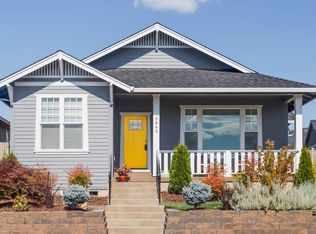 3863 Creek Mont Dr, Medford, OR