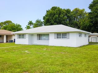 300 42nd St W, Bradenton, FL 34209