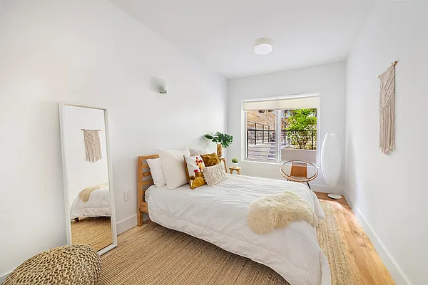 Sold by Keller Williams NYC | media 16