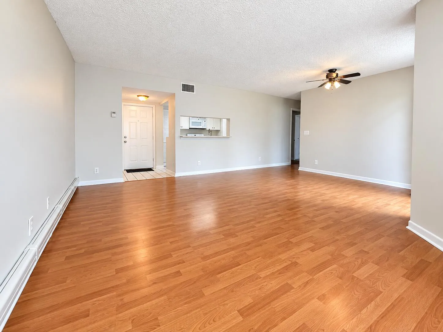 1 bed, 1.0 bath, 700 sqft, $1,750 — Photo 4