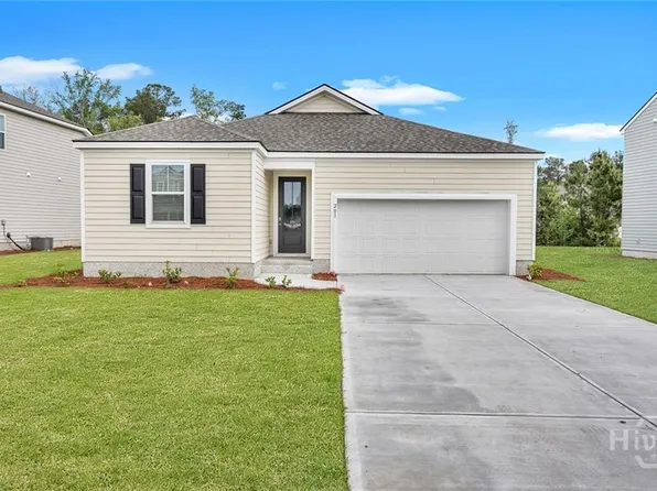 201 Coby Ln, Richmond Hill, GA 31324