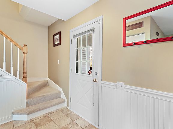 5th image of 700 Tallgrass Ln