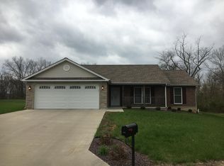 1360 Lindenwood Ct, Farmington, MO 63640