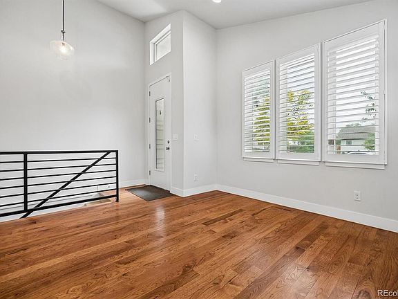 3rd image of 3100 S Clarkson Street
