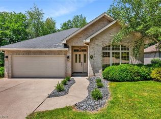 623 Bridgeview Ave, Chester, WV 26034