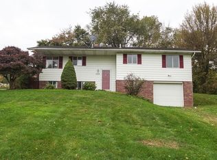 700 W Comet Rd, Clinton, OH 44216