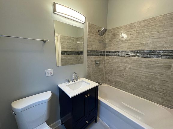 5th image of 5739 S Calumet Ave