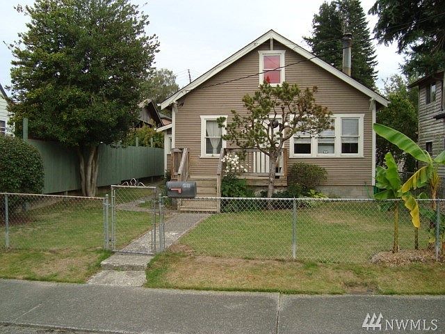 1st image of 1110 Bloomington Ave