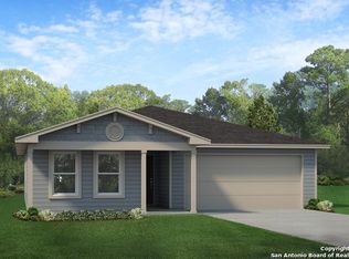 1624 North Cp, Seguin, TX 78155