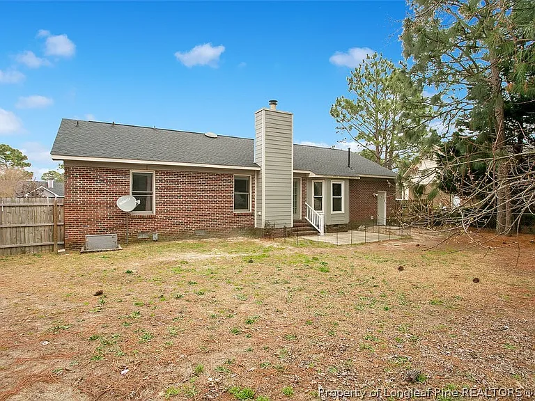 5319 Thackeray Dr — Photo 22