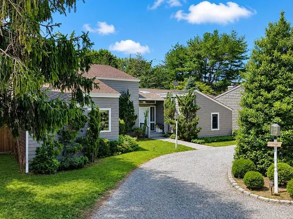 7 Tuthill Lane, Remsenburg, NY 11960