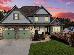 29 Wendover Dr, Cartersville, GA 30121