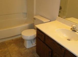482 Englander Ct, Columbus, OH 43085