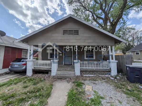 2332 Hardesty Ave, Kansas City, MO 64127
