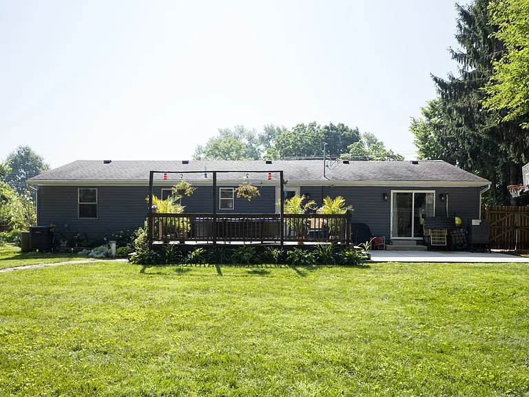 11407 Johnstown Rd — Photo 23
