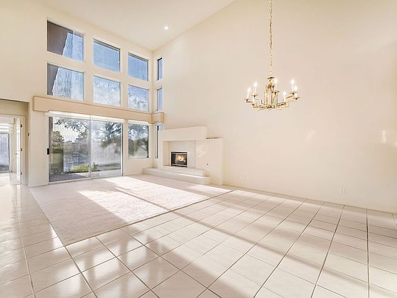 3rd image of 4970 Mount Pleasant Ln
