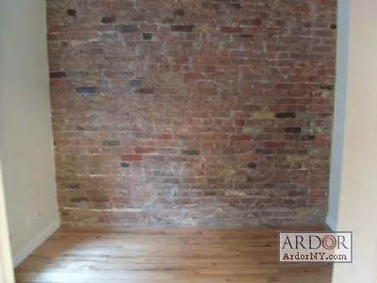 Rented by ArdorNY | media 14