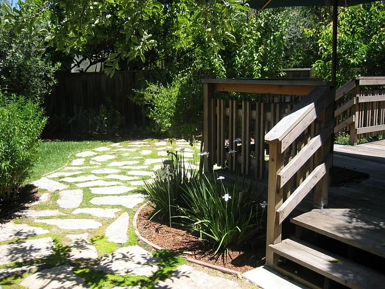 back yard with fruitful trees and private garden