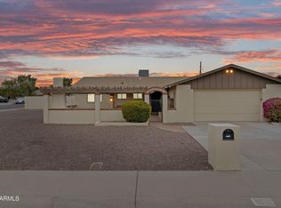 2220 W Surrey Ave, Phoenix, AZ 85029