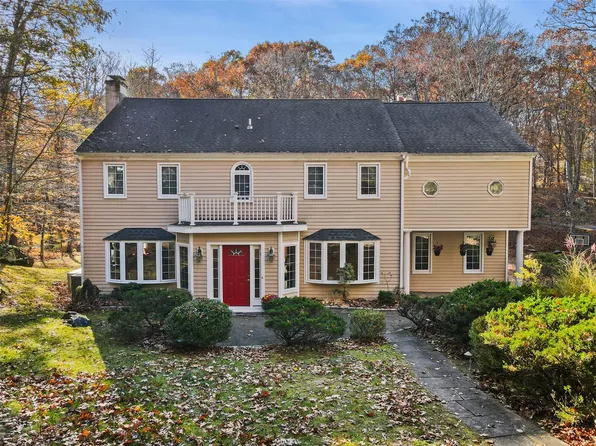 22 Twin Fawn Lane, Pound Ridge, NY 10576