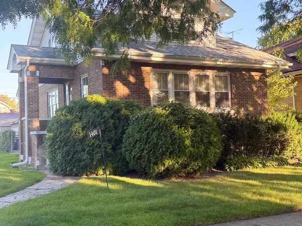 1401 S 11th Ave, Maywood, IL 60153