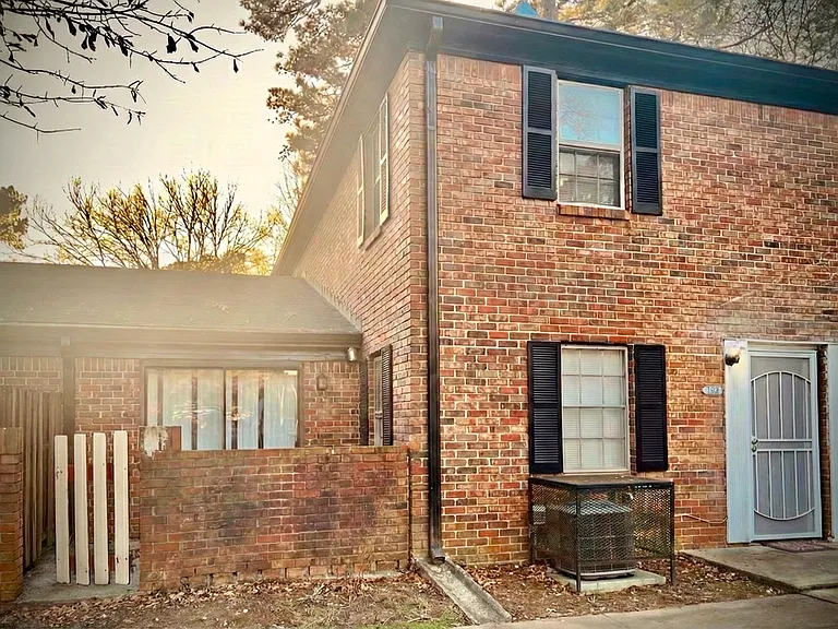 106 Plantation Dr — Photo 3