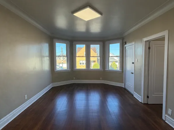 4643 S Albany Ave #2, Chicago, IL 60632