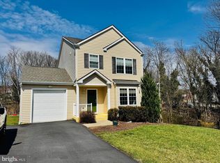 203 Columbia St, Harpers Ferry, WV 25425