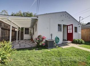 12115 Cantura St, Studio City, CA 91604