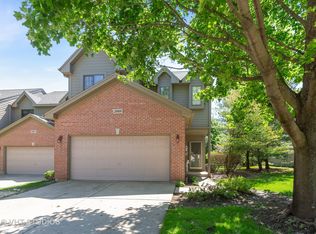 2009 Jeffrey Ln, Elgin, IL 60123